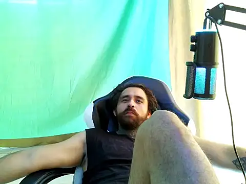 aronmiller404 stripchat live cam model