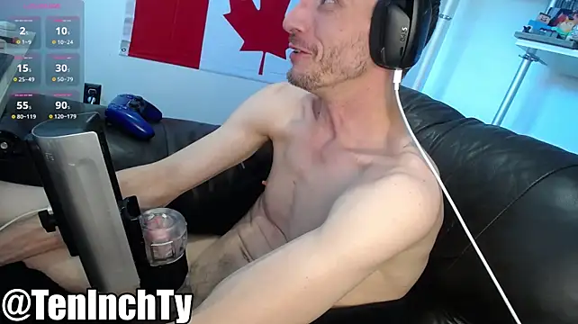 teninchty stripchat live cam model