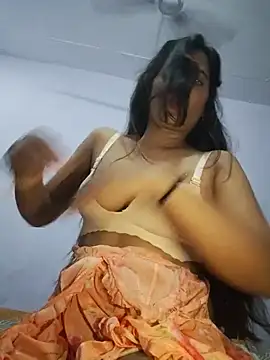 cute_radhikaa stripchat live cam model