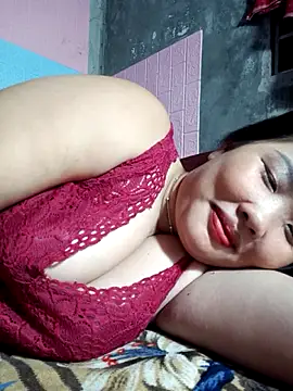 Irene-01 stripchat live cam model
