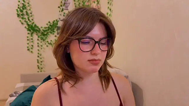orangeme stripchat live cam model