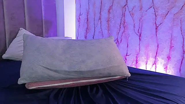 catmill4 stripchat live cam model