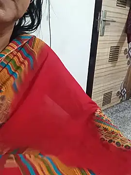 Shanu_Shah stripchat live cam model