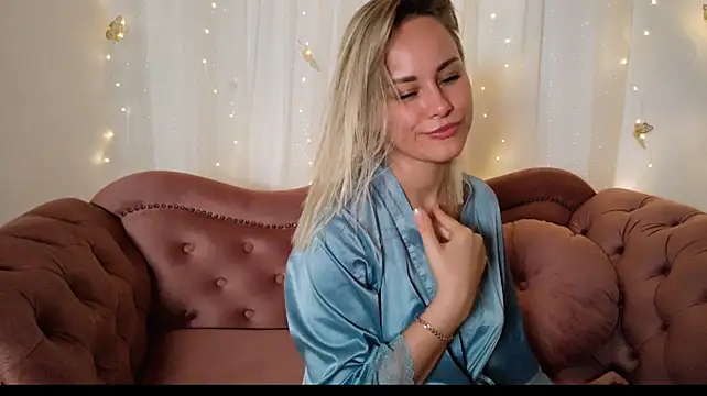 cutie_xoxo_ stripchat live cam model