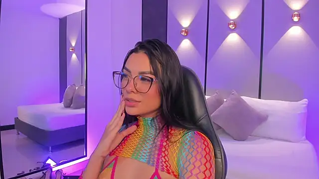 emily_tolson stripchat live cam model