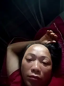 Hope-ee stripchat live cam model