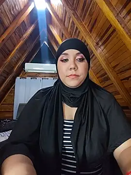 AmbarBurhan stripchat live cam model