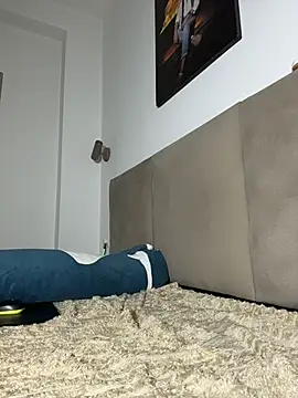 NickiLike stripchat live cam model