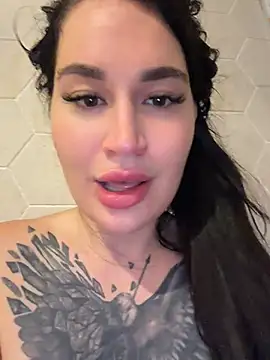 TattooGirlAlia stripchat live cam model