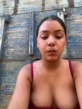 Baby_morena12 stripchat live cam model