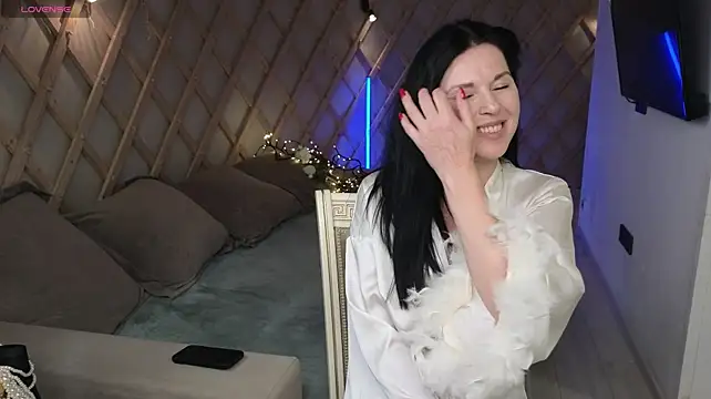 LinaJoy stripchat live cam model