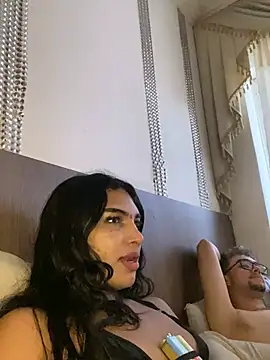 VeronicaSaenzx stripchat live cam model
