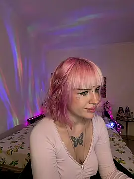 EmberSweety stripchat live cam model