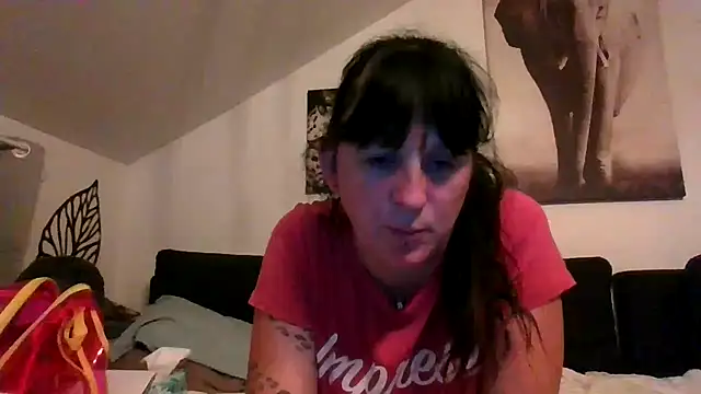 sexujuly88 stripchat live cam model