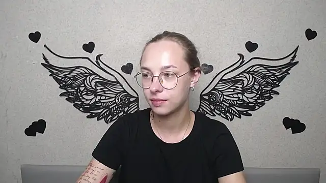 SteshaGlass stripchat live cam model