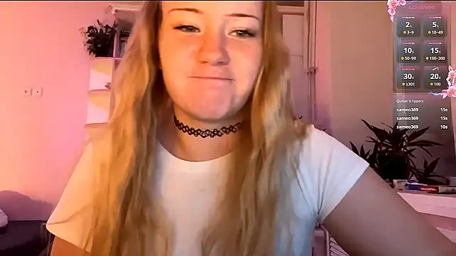 LisiKiss stripchat live cam model