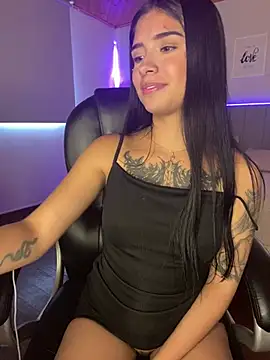 Shalom_pink17 stripchat live cam model