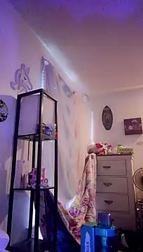 MamaB88 stripchat live cam model