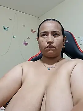 BustySexy_Nataly stripchat live cam model