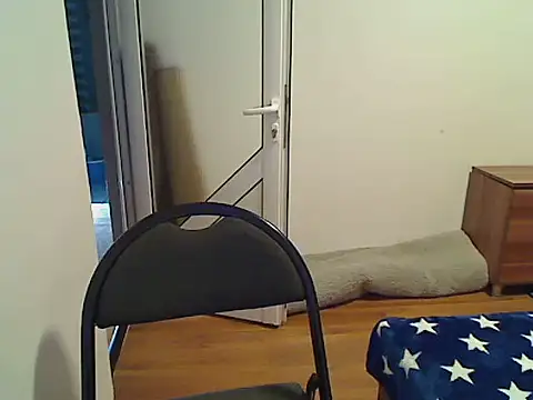 Adelatoo stripchat live cam model