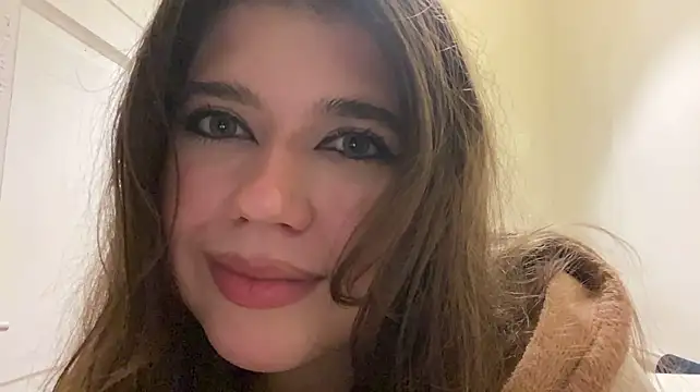 JaquelynObando stripchat live cam model
