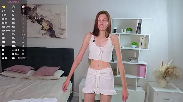 LouannCandido stripchat live cam model