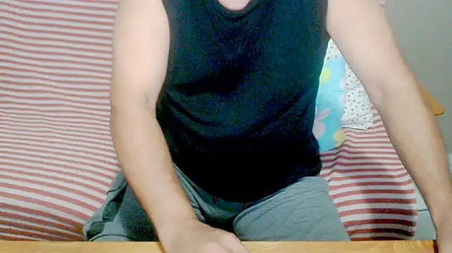 LiONTURK stripchat live cam model