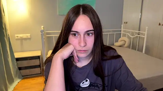 AliceKolltt stripchat live cam model