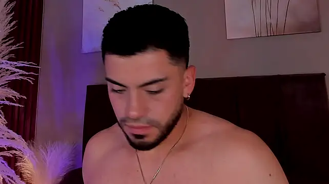 Alexander_Diazz stripchat live cam model