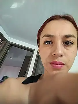 JadeZahar stripchat live cam model