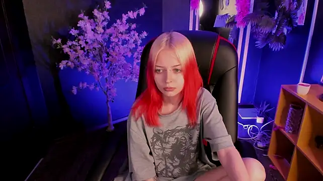 LiaRivera stripchat live cam model