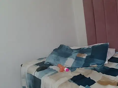 CuteyBunny stripchat live cam model