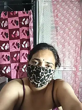 This_is_renu stripchat live cam model