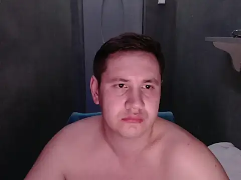 Max_Marlinn stripchat live cam model