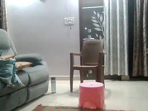 Hamza01a stripchat live cam model