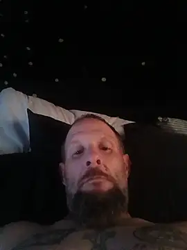 alluneedisdick stripchat live cam model