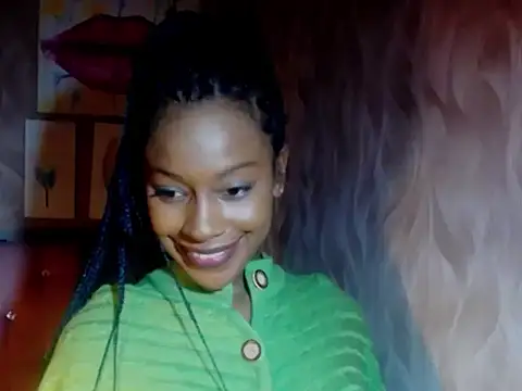 Blesiniha stripchat live cam model