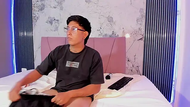 Midnight_Duo_1 stripchat live cam model