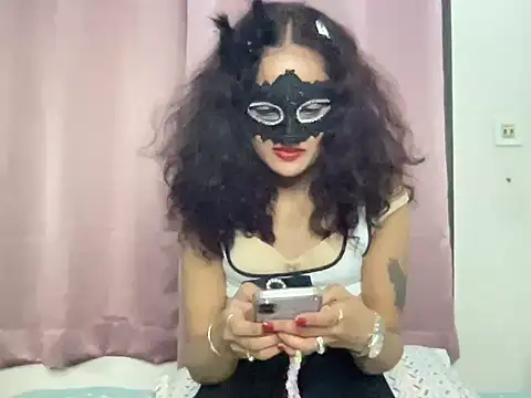 ScarletSeductive stripchat live cam model