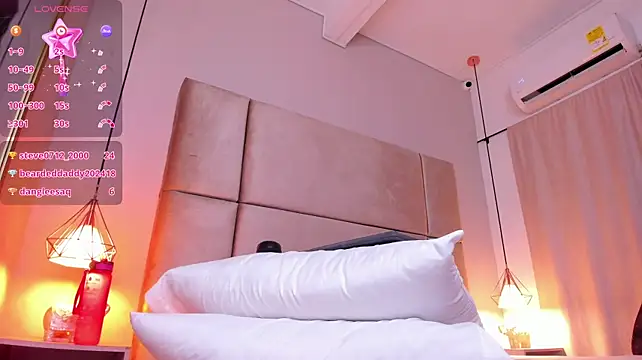 jadetorres_ stripchat live cam model