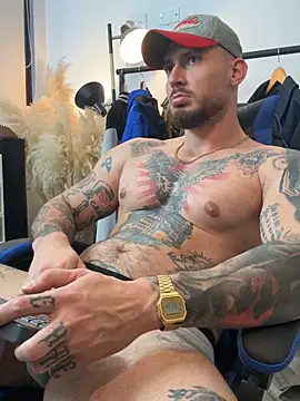 DimitriSullivan_ stripchat live cam model