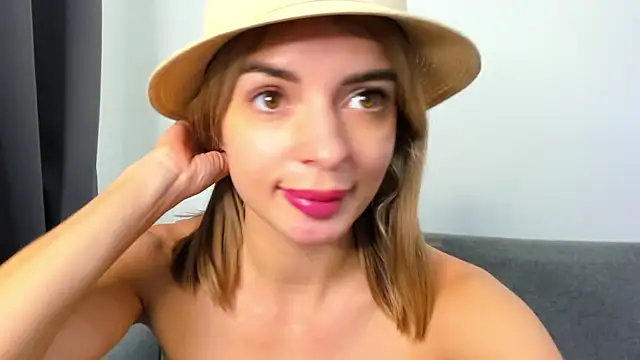 _ellen_meow_ stripchat live cam model