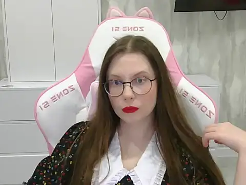 Elvirada stripchat live cam model