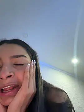 violeta365 stripchat live cam model
