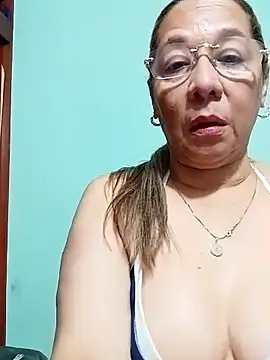 EliteCoupleMM stripchat live cam model