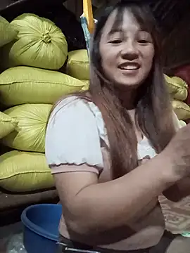 Maikute9696 stripchat live cam model
