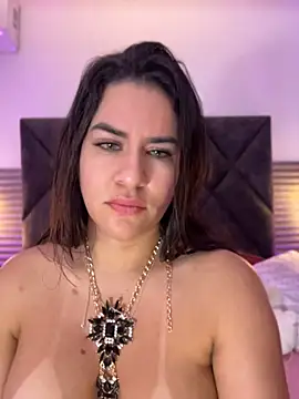 Zafira_Alabi stripchat live cam model