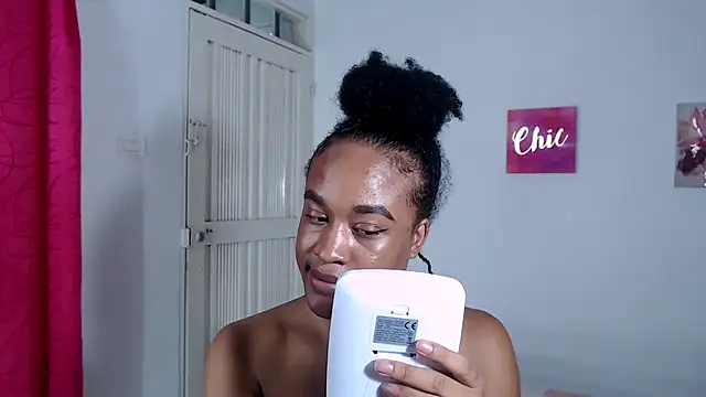 dirtydolltsx stripchat live cam model