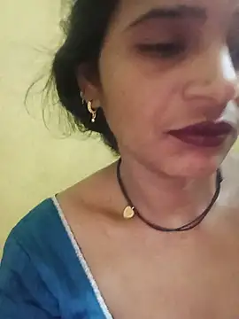Cutkajal stripchat live cam model