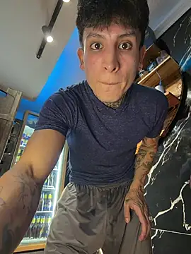 _Tomy08calderon stripchat live cam model